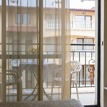 Апартаменты ❤quite Studio With Kitchen & Balcony +washer❤cs❤ Солнечный берег